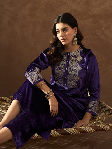 Gulbahar Zari Velvet Kurta Set