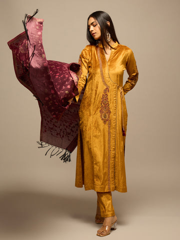The Amara Marigold Zareena Set