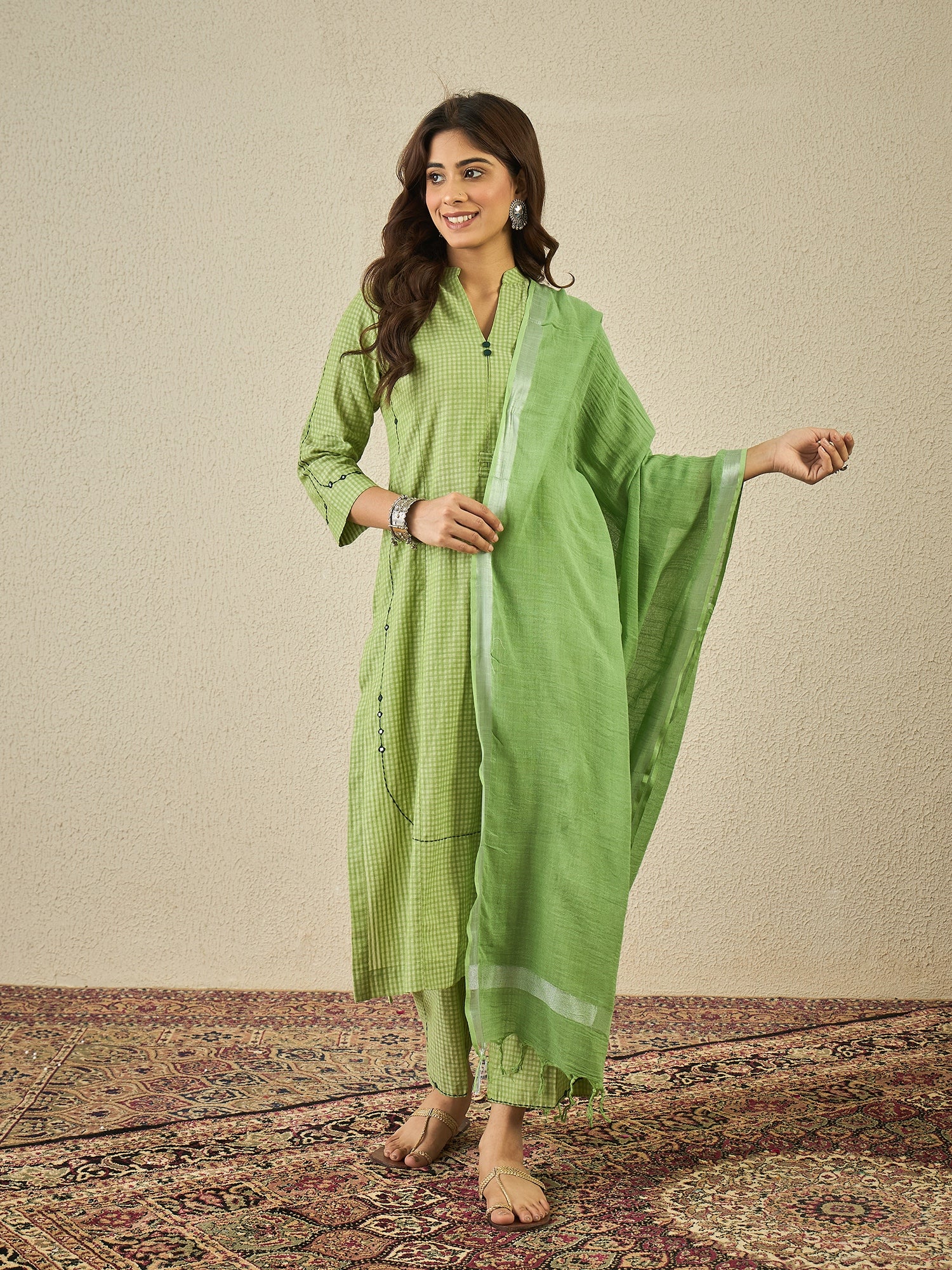 Pea Green Kurta Set With Dupatta
