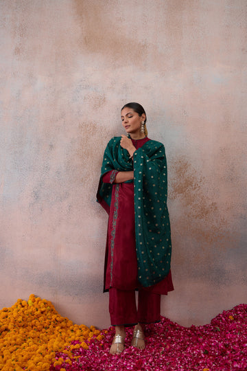 The Garnet & Emerald Embroidered Kurta Set