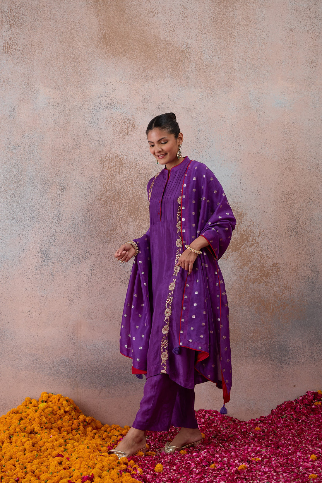 The Royal Orchid Embroidered Kurta Set