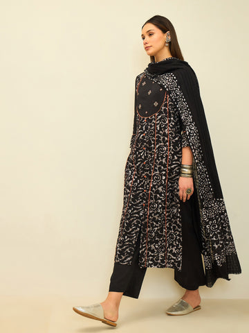 The Evening Muse Kurta Set