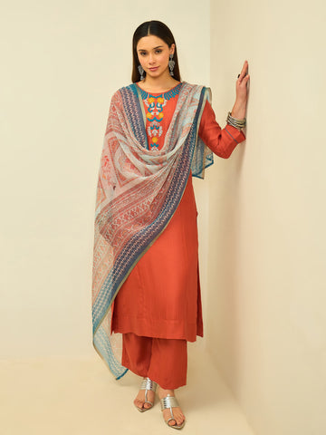 The Zariya Ember Suit Set