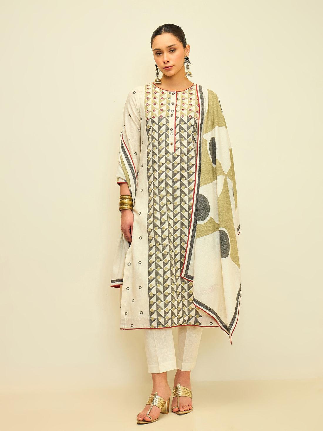 The Modern Heirloom Kurta Set with Dupatta