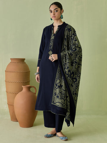 STADO Navy Blue Knitted Kurta Set with Olive Green Printed Dupatta and Straight Pants