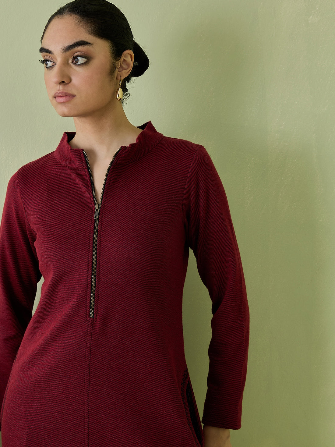STADO Maroon Knitted Kurta Set with Zip Neck Kurta and Straight Pants