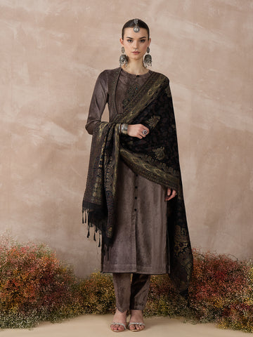 The Mocha Elegance Velvet Zareena Set