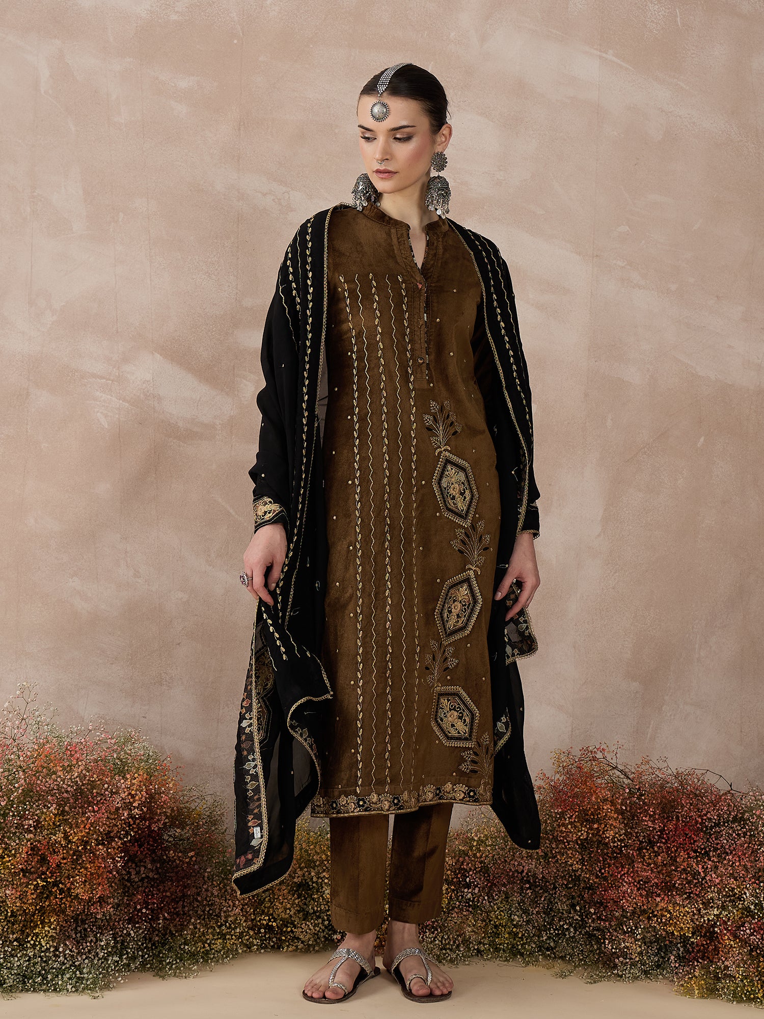 The Auric Elegance Kurta Set