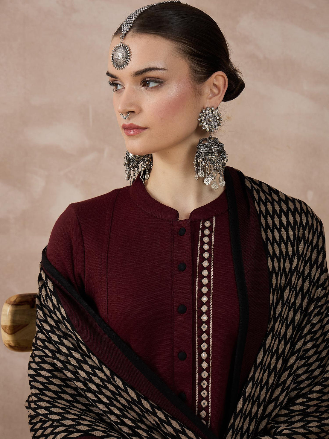 The Maroon Threaded Aura Set