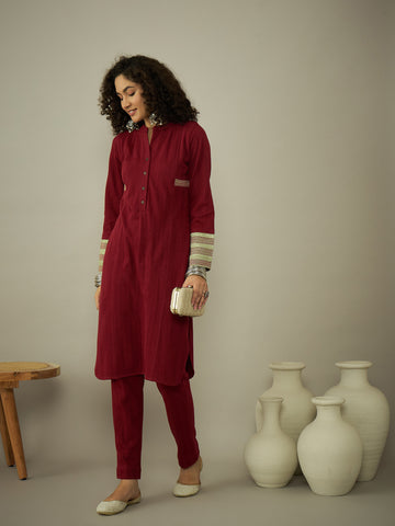 Mehroon Knitted Kurta Set