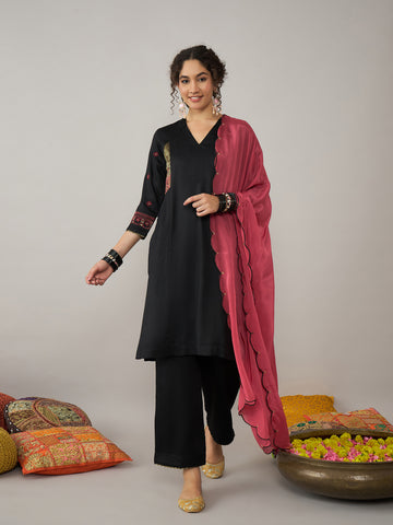 Black Kurta Set with Pink Dupatta