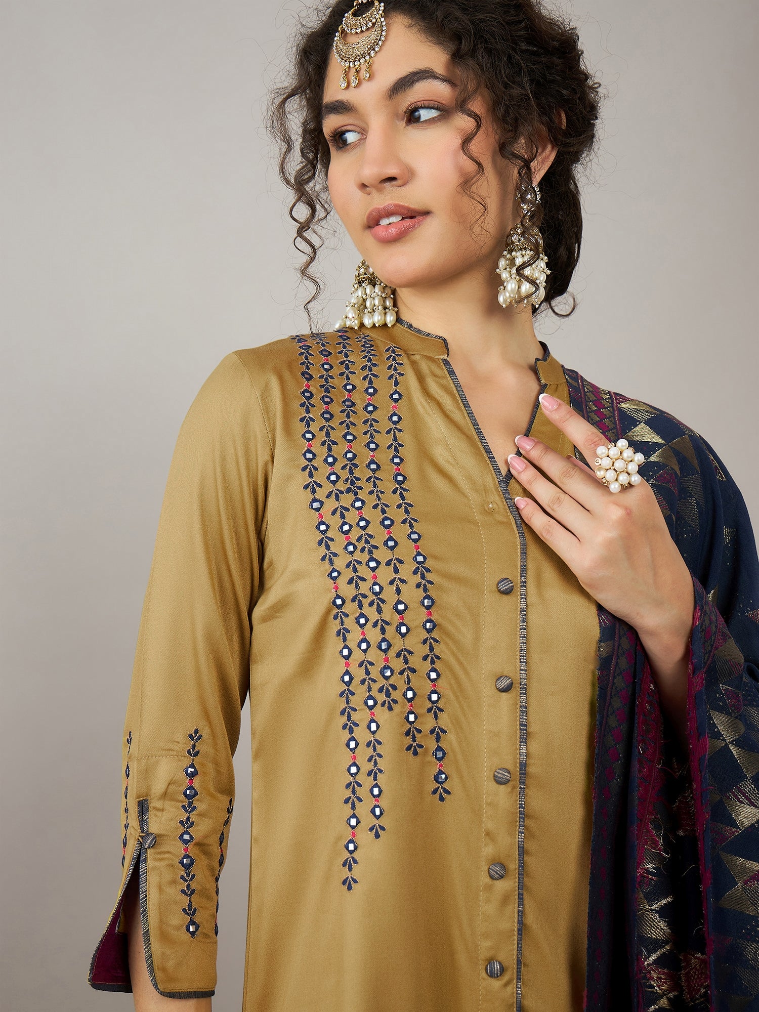 Sand Gold Kurta Set With Blue Dupatta