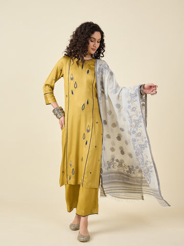Mustard Kurta Set With Dupatta