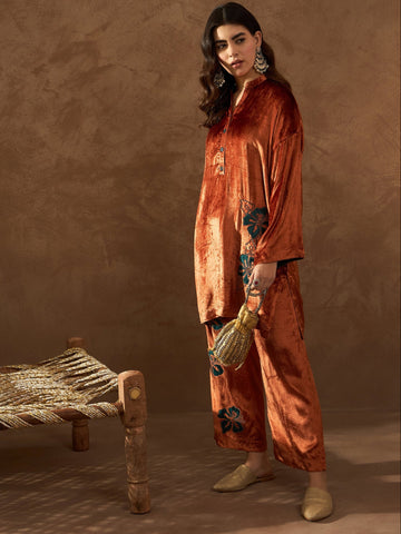 Velour Grace Luxe Velvet Kurta Set
