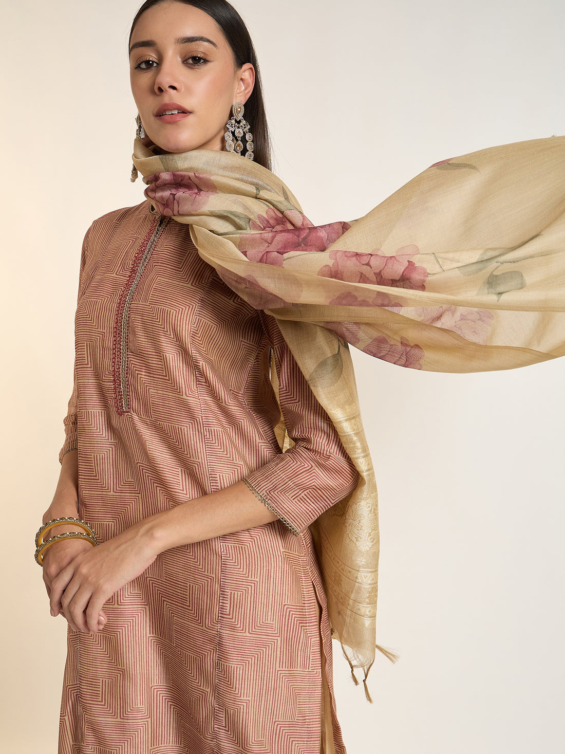 The Rosewood Floral Woven Dupatta Kurta Set