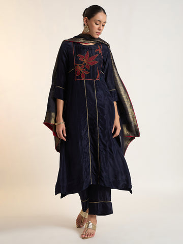 The Midnight Botanical Kurta Set