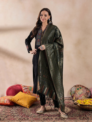 Black kurta set with duppatta