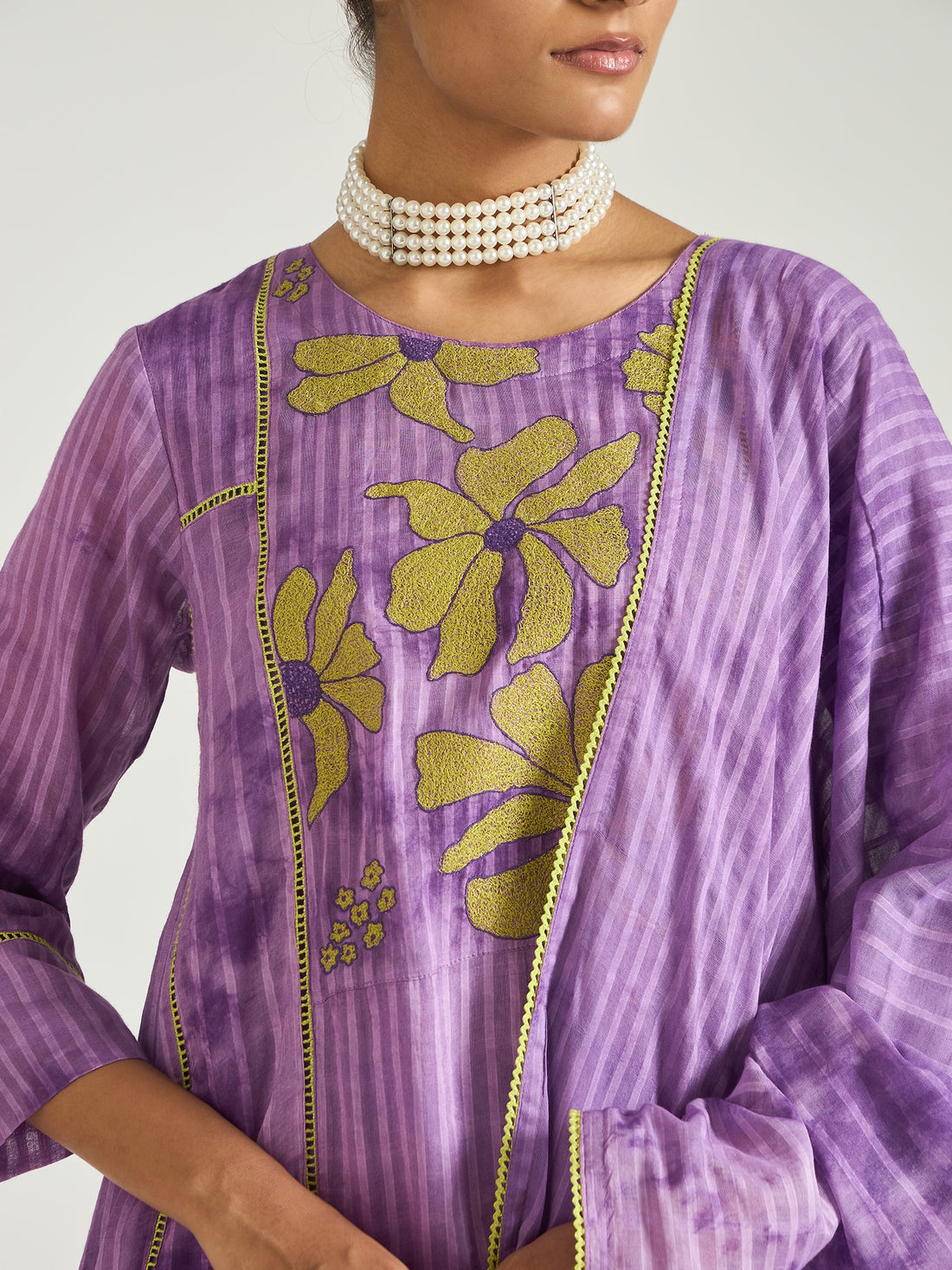 The Amara Lavender Silk Set