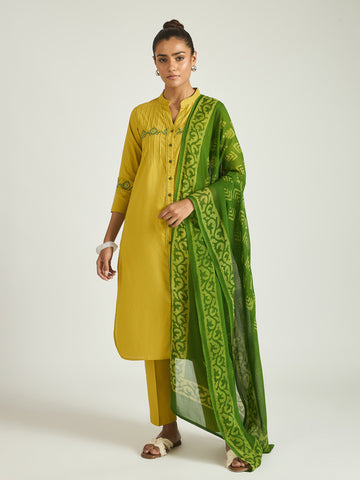 The Sunleaf Kurta Set with Dupatta