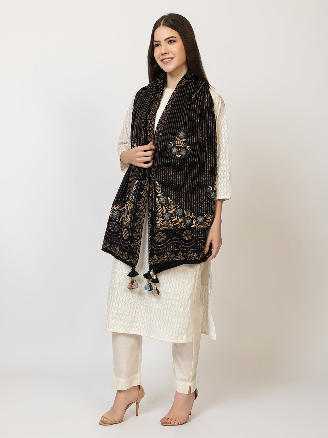 The Midnight Royale Woollen Shawl