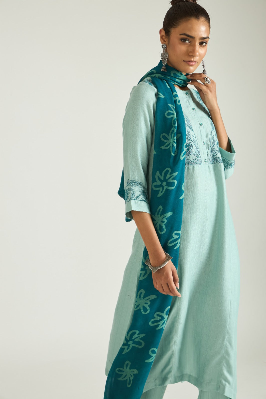 The Seafoam Bloom Kurta Set with Dupatta